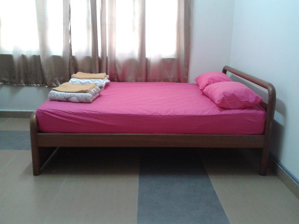 Iz Budget Kampung Kuala Besut Habitación foto